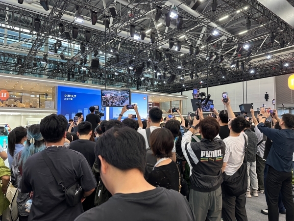 战：卷价格卷智驾卷老板不朽情缘广州车展流量大(图1)